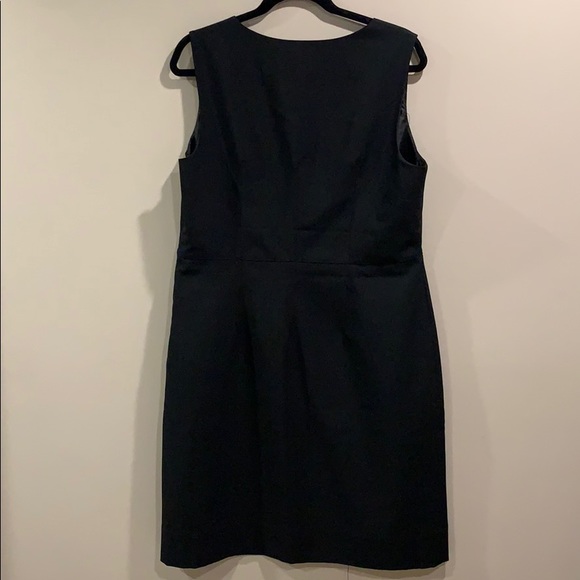 New York & Co Black Sheath Dress Sz 18 - Picture 3 of 4